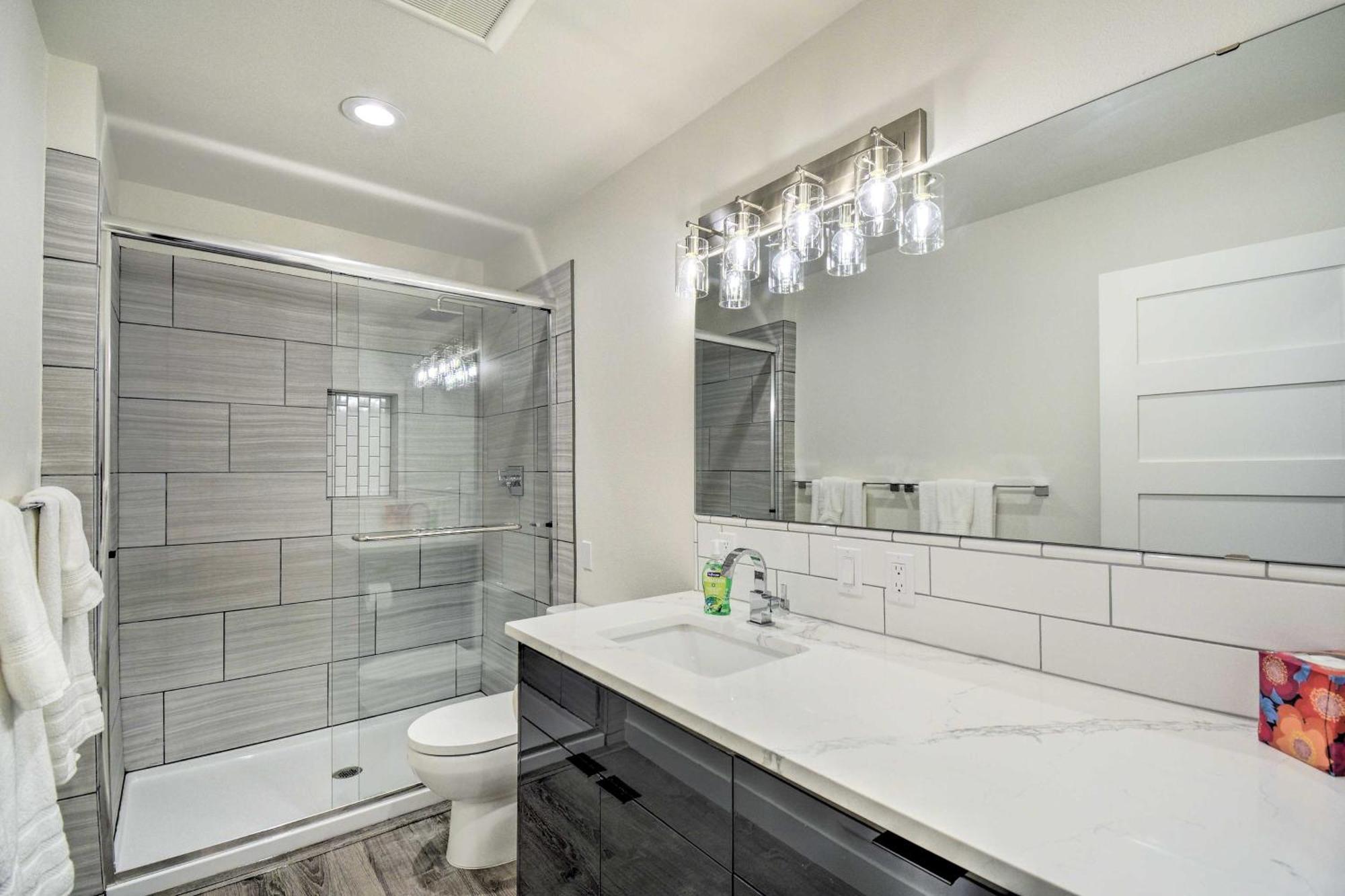 Waterfront Kingston Getaway On Puget Sound! Villa Ngoại thất bức ảnh